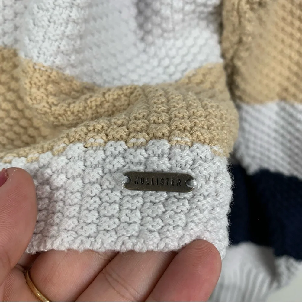 Hollister striped sweater - Picture 3 of 6